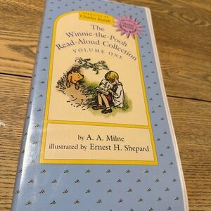Winnie-the-Pooh Read-Aloud Collection Book